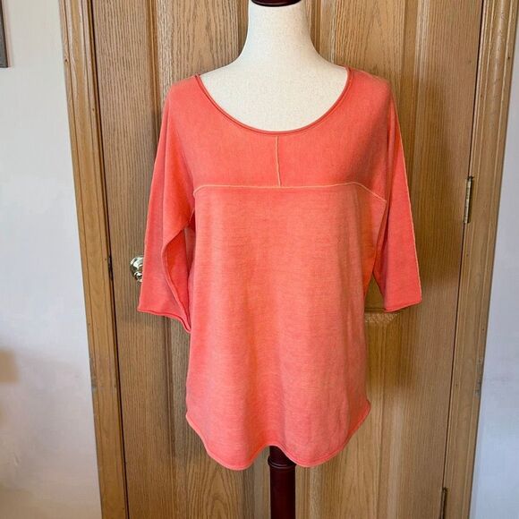 Tommy Bahama Light Weight Orange 3/4 Sleeve Top Medium - Picture 2 of 6